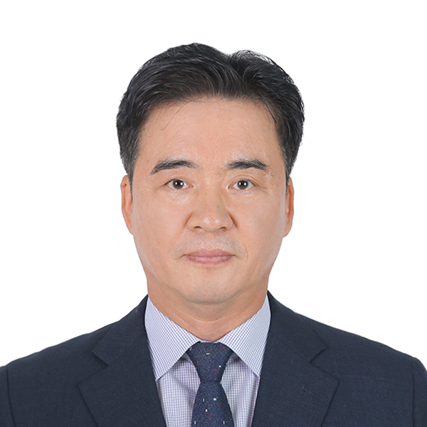 대표이사 백윤천