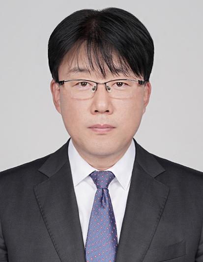 삼척세무서장 이미지