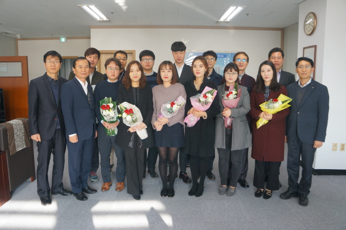 단체사진2